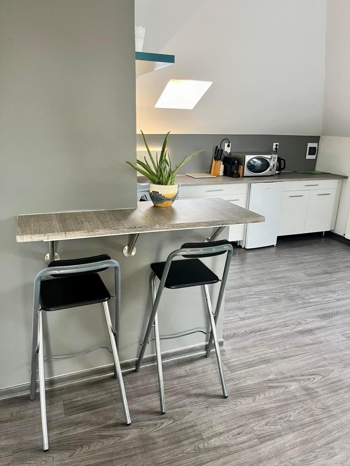Chill Apartman Budakalasz Εξωτερικό φωτογραφία